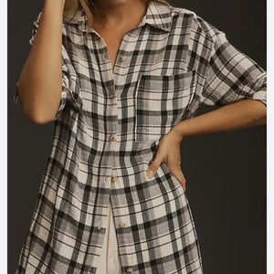 Anthropologie Pilcro long sleeve button down plaid-